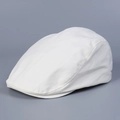 Detalle de la textura de algodón blanco y las costuras de esta gorra plana minimalista - M(56-58cm) / Blanco