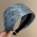 Cerchietto blu a pois con tessuto metallizzato brillante dal design ampio antiscivolo - Azzurro