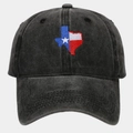 Detail der Texas-Flaggen-Stickerei auf einer schwarzen, gewaschenen Baumwollkappe - Schwarz