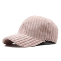Primer plano de gorra de béisbol de pana rosa mostrando el tejido grueso y estructurado - Ajustable / Rosa