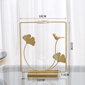 Vase en métal doré avec feuille de ginkgo et oiseau, tube en verre, 18x21x7,5cm - Vase Oiseau-Carré / Doré