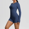 Detail of high-stretch fabric and seamless stitching on the navy blue yoga set - S / Navy Blue
