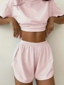 Ensemble deux pièces pour femme avec haut court à rayures roses et blanches et short assorti - S / Haut Et Bas / Rose