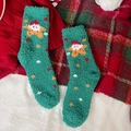 Thick coral fleece Christmas socks in dark green with Santa Claus and star patterns - One Size / Green Polka Dots Santa