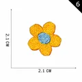 Toppa ricamata a fiore arancione con centro blu per vestiti, misura 2,1 cm - Fiore arancione a cinque petali