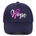 Détail de la broderie Hope et du ruban rose sur la casquette de baseball bleu foncé - Bleu Marine