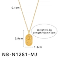 Dettaglio macro del ciondolo Capricorno placcato oro 18K con zircone e misure - Capricorno