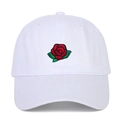 Cappellino da baseball in cotone bianco con ricamo rosa rossa e visiera curva - Taglia unica / Bianco