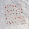 Adesivi per unghie con fiori rosa M-744 e glitter dorati su sfondo materico bianco - Stile Bronzante a Rilievo Rosa Rosa (M-744)