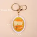 Portachiavi cibo in miniatura realistico con maiale brasato e piatto bianco, 6cm - Piatto Ovale - Maiale Brasato / Chiusura Dorata a Forma di 8