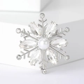 Broche flocon de neige en argent avec cristaux marquise et perle centrale - Base Argentée / Cristal Blanc Transparent / Blanc
