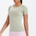 T-shirt sportiva aderente verde salvia a maniche corte in tessuto a maglia senza cuciture - grigio bluastro