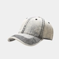 Détail de la casquette de baseball en denim délavé vintage avec coutures contrastées et style - Réglable / Gris