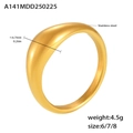 Vista dettagliata dell'anello in acciaio inossidabile dorato con larghezza di 6,7 mm - Oro / US 6