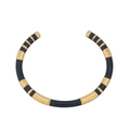 Minimalistische C-vormige open armband met zwart en goud emaille strepen - Zwart Goud Splitsing