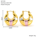 Detail of tricolor 18k gold plated hammered stainless steel hoop earrings with dimensions - Tricolor Hammered Round Style (SE737M)