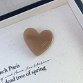 Pinza para el pelo de corazón en acetato marrón caramelo con letras doradas a mano - 7# Color Café