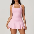 Robe de sport rose ajustée avec fente latérale et short intégré pour le tennis - S / Gilet + Jupe / Rose Sakura