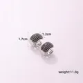 Boucles d'oreilles créoles en C argentées pavées de zircons cubiques noirs - Argent-Zircon Noir