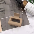 Elegant matte brown square hair claw clip with hollow design in French minimalist style - 5cm / Khaki