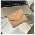 Schicke beige gesteppte Leder-Mini-Clutch und Kartenhalter im klassischen Nahtdesign - Khaki