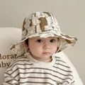 Cute baby sun hat in brown and white with bear prints and a white chin strap - 8 Months-3 Years (46-50cm) / 25 Khaki (Bear Print)