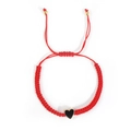 Bracciale intrecciato rosso fatto a mano con ciondolo a cuore nero e tocchi dorati - Singolo - Corda Rossa con Cuore Nero