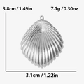 Pendentif coquillage argenté dimensions 3,8cm x 3,1cm et poids 7,1g sur fond blanc - Argent (Couleur Acier)