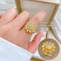 Verstellbarer Sonnenblumenring in Gold mit mikro-besetzten weißen Zirkonia-Steinen - Einstellbar Offen / Sonnenblumen-Stil (Q528) / Gold