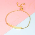 Detail van de gouden armband met hartuitsparing, doosketting en een verstelbare schuifsluiting - Goud