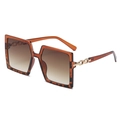 Oversized tortoise frame sunglasses with gold chain temples and gradient brown lenses - Tea Frame Tea Lens