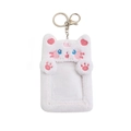 Detailaufnahme weißer Plüsch-Katzenkartenhalter mit Stickerei und Schlüsselring - Weiße Katze