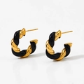 Boucles d'oreilles créoles torsadées dorées et noires avec finition en émail brillant - Noir