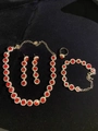 Parure de bijoux luxueuse dorée avec de grands gemmes rouges et cristaux étincelants - Collier+Boucles d'Oreilles+Bracelet+Bague / Ensemble 4 Pièces Or et Pierre Rouge