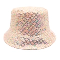 Gros plan détaillé des paillettes colorées et du motif en losange sur le bob - M (56-58cm) / Orange