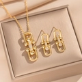 18K gold plated jewelry set with horseshoe link necklace and matching stud earrings - Necklace Stud Earrings Jewelry Set (329) / Gold