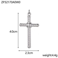 Détail du pendentif croix argenté avec texture nid d'abeille et mesure de 4 cm de haut - ZP32170A0W0-Croix argentée texturée