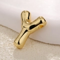 Macro view of gold plated bubble letter Y pendant with mirror polish for DIY jewelry - Letter Y