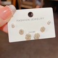 S925 silver stud earring set with sparkling cubic zirconia and small white pearls - Gold (J03-413)
