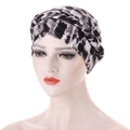 Turbant en soie de lait avec motif floral noir et blanc et garniture tressée - Léopard Gris