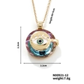 Vista dettagliata del ciondolo occhio dorato con cristalli colorati e misure 2,3x2,2 cm - Stile Tondo in Cristallo Sfaccettato Multicolore (N00921-12)