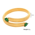 Bracciale a spirale dorato con trama scanalata e punte in pietre preziose verdi a cuore - Zircone Verde