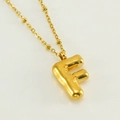 Collana con ciondolo lettera F a bolla 3D in finitura dorata con catena a sfere - Lettera F / Oro
