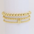 Set di tre braccialetti con perline dorate e ciondolo circolare in metallo con lettera R - Lettera R