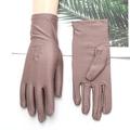Women UV protection sun gloves in purple-brown with floral embroidery and wavy cuffs - Embroidery / Dust Rose