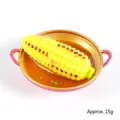 Miniatur-Maismodell in einer rosa-goldenen Wokpfanne, Gewicht ca. 15 Gramm - Durchmesser 5.5cm / Mais