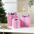 Set scatole regalo di Natale rosa con nastri viola e fiocchi di neve in tre misure - Set da 3 Pezzi (28/23/18cm) / Set Scatole Regalo Rosa Principessa