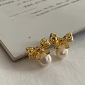 Orecchini vintage francesi a fiocco in oro con eleganti perle a forma di goccia d'acqua - Bottone Perla con Fiocco