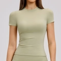 Slim fit quick-dry yoga short sleeve top in light olive green for fitness and running - Moss Green