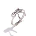 Anello a fiocco argentato con cristalli bianchi brillanti e finitura lucida - Anello con fiocco di strass / Color Acciaio / US 6